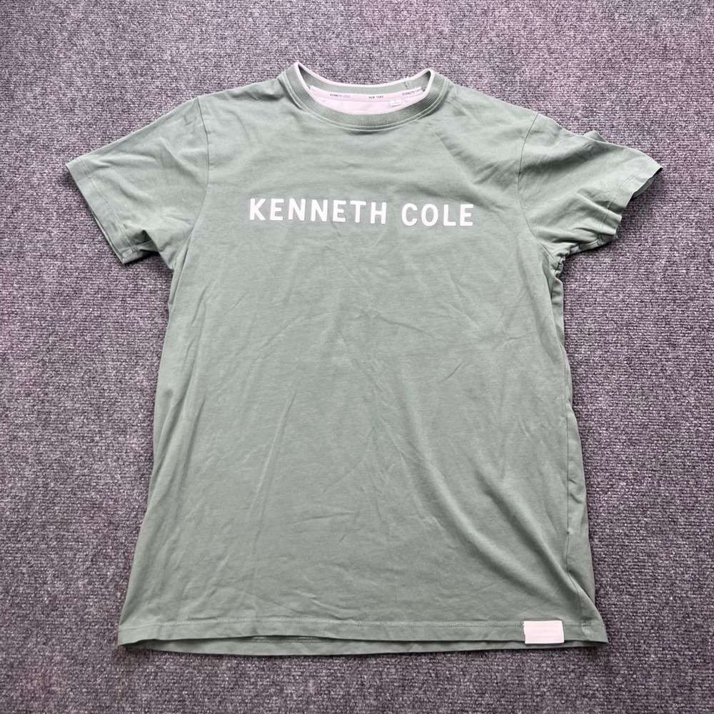 Kenneth Cole Streetwear Minimalist Logo Sage Green Short Sleeve Tee